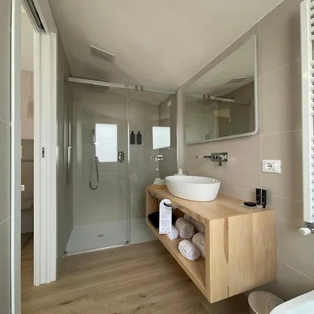 Chic & Charme Luxury 4* 올비아