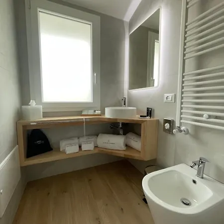 Chic & Charme Luxury Oda ve Kahvaltı 4*