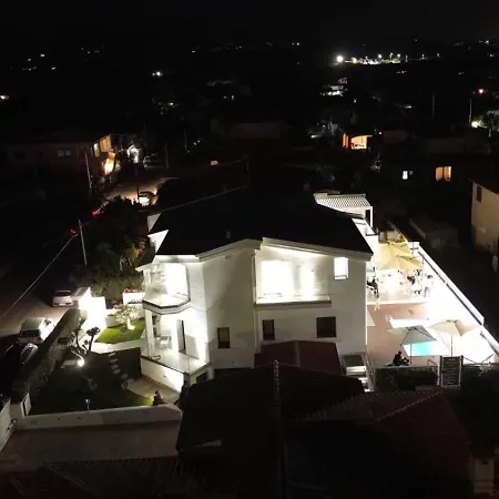 Oda ve Kahvaltı Chic & Charme Luxury 4*