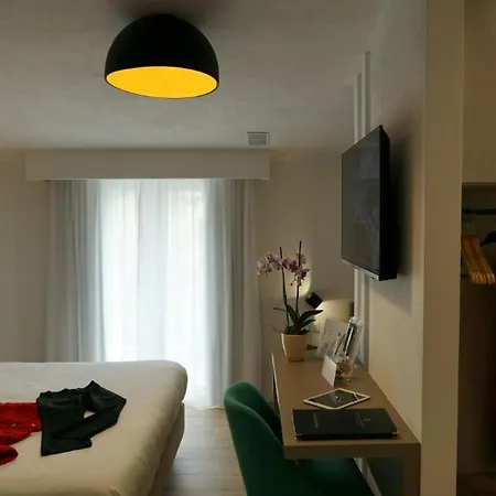 Chic & Charme Luxury Bed & Breakfast