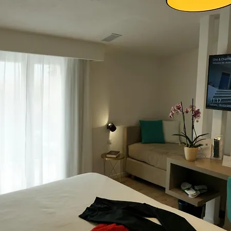Chic & Charme Luxury Bed & Breakfast