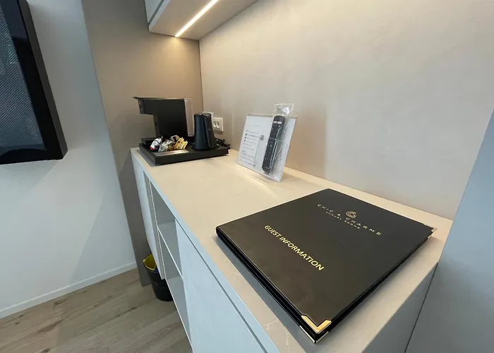 Chic & Charme Luxury Bed & Breakfast