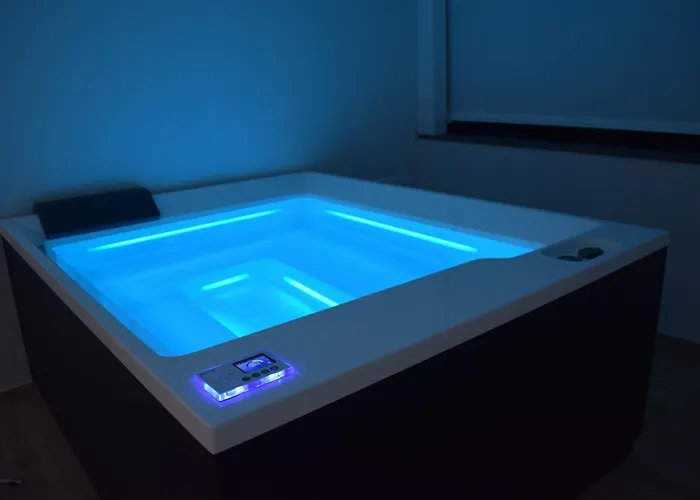 Chic & Charme Luxury Bed and breakfast 4*