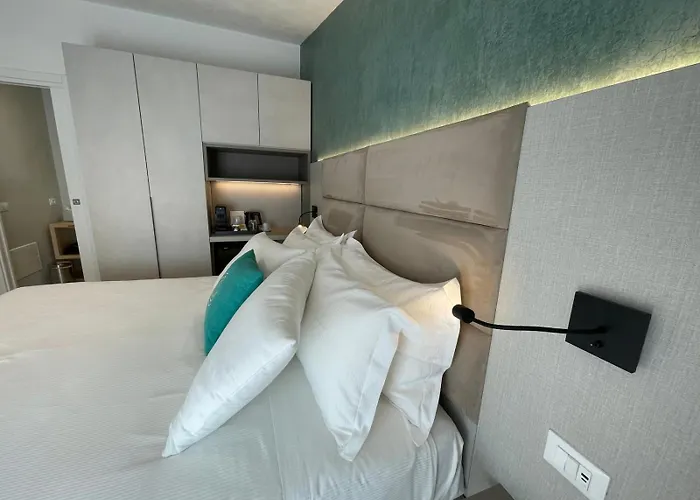 Chic & Charme Luxury 4* Olbia