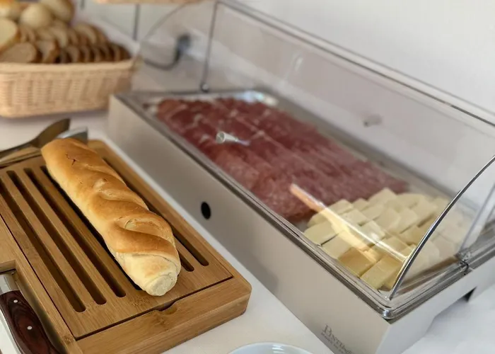 Chic & Charme Luxury Bed and breakfast 4*